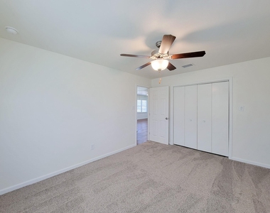413 S Market Street - Photo Thumbnail 21