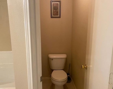 1227 Mossy Branch Street - Photo Thumbnail 12