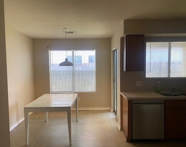 1227 Mossy Branch Street - Photo Thumbnail 19