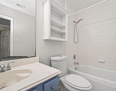 11563 Withers Way Circle - Photo Thumbnail 22