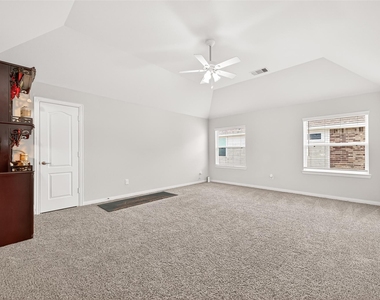 270 Little Dog Drive - Photo Thumbnail 29
