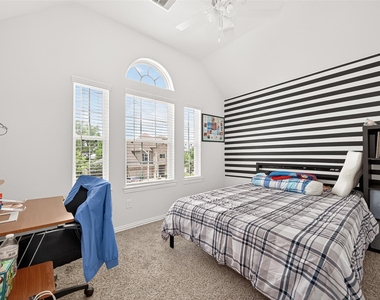 270 Little Dog Drive - Photo Thumbnail 37