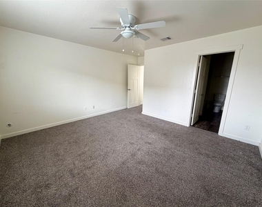 21155 Gosling Road - Photo Thumbnail 8