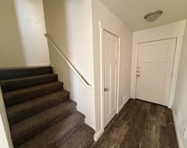 21155 Gosling Road - Photo Thumbnail 3