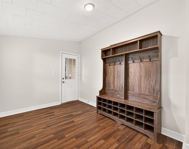 8111 Main Street - Photo Thumbnail 21