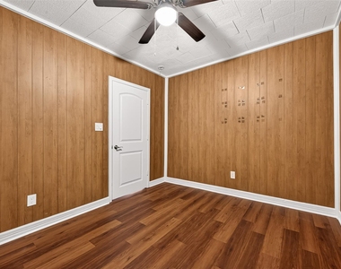 8111 Main Street - Photo Thumbnail 26