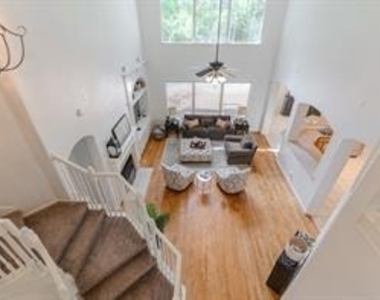 6 Greycrest Place - Photo Thumbnail 27