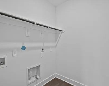17322 Silver Birch Court - Photo Thumbnail 6