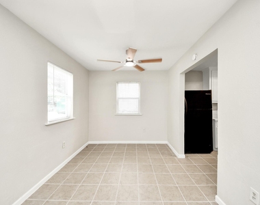 3910 Hoffman St - Photo Thumbnail 10