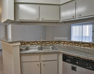 2700 S Dairy Ashford Road - Photo Thumbnail 4