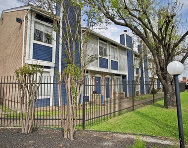 2700 S Dairy Ashford Road - Photo Thumbnail 10