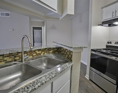 2700 S Dairy Ashford Road - Photo Thumbnail 1