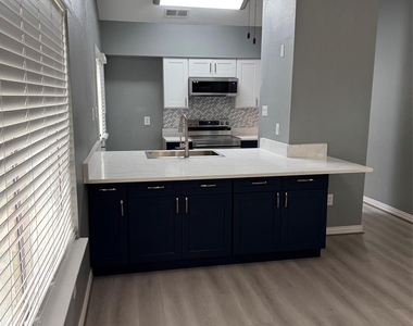 7511 Log Cradle Drive - Photo Thumbnail 17