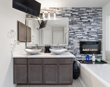 2248 Forest Chestnut Drive - Photo Thumbnail 16