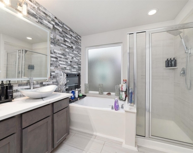 2248 Forest Chestnut Drive - Photo Thumbnail 17