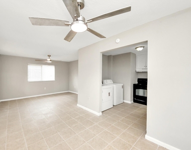3914 Hoffman St Street - Photo Thumbnail 5