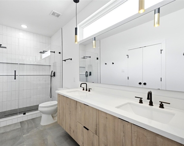 1307 Bayou Street - Photo Thumbnail 25