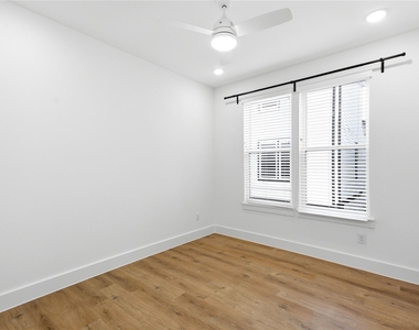 1307 Bayou Street - Photo Thumbnail 7