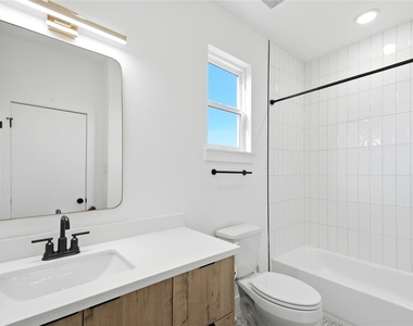1307 Bayou Street - Photo Thumbnail 20