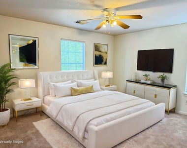 4710 Meadowthorn Court - Photo Thumbnail 7