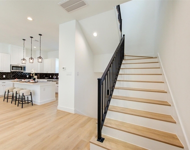 4035 Buck Street - Photo Thumbnail 27