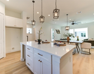 4035 Buck Street - Photo Thumbnail 23