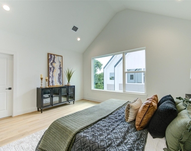 4035 Buck Street - Photo Thumbnail 39