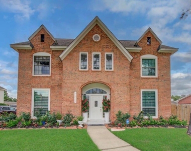 7826 Granite Ridge Lane - Photo Thumbnail 4