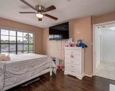 7826 Granite Ridge Lane - Photo Thumbnail 28