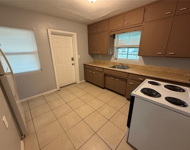 1480 Kathleen Road - Photo Thumbnail 2