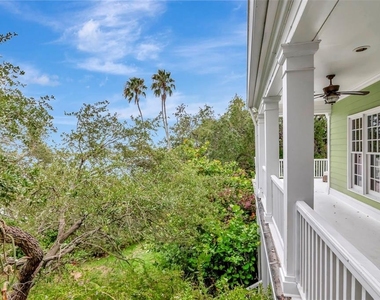 6220 Bayshore Boulevard - Photo Thumbnail 35