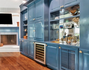 6220 Bayshore Boulevard - Photo Thumbnail 11