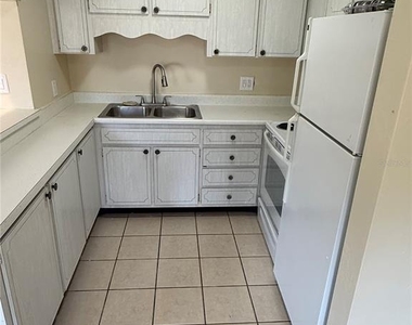 2099 Kings Hwy #1 - Photo Thumbnail 2