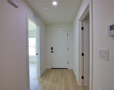 17147 Carleen Avenue - Photo Thumbnail 4