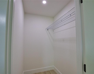 17147 Carleen Avenue - Photo Thumbnail 32