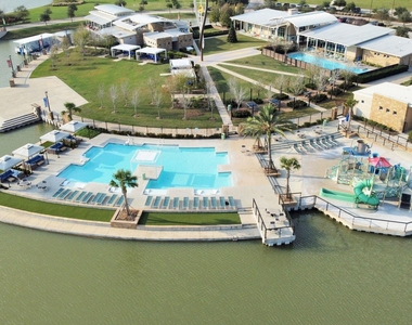 9814 Carver Drive - Photo Thumbnail 31