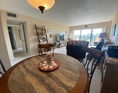 2700 Cove Cay Drive - Photo Thumbnail 5