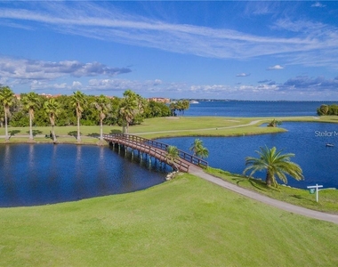 2700 Cove Cay Drive - Photo Thumbnail 4
