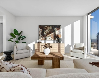 275 1st Ave S - Photo Thumbnail 5