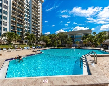 400 Island Way - Photo Thumbnail 35