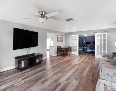 2561 Blackwood Circle - Photo Thumbnail 2
