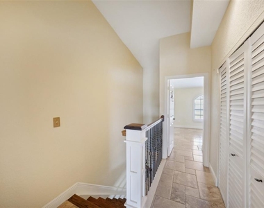 637 Pinellas Bayway - Photo Thumbnail 23