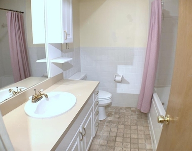 2814 W Price Avenue - Photo Thumbnail 5