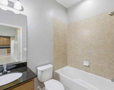 5105 Oakline View Drive - Photo Thumbnail 15