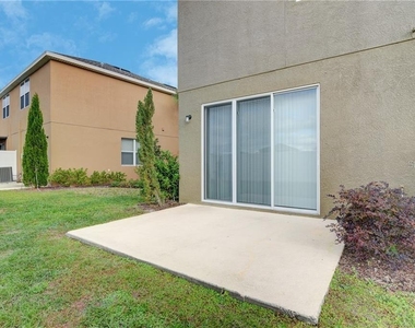 7083 Woodchase Glen Drive - Photo Thumbnail 20