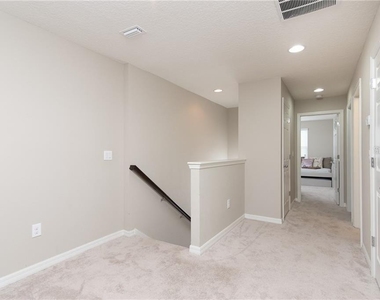 7083 Woodchase Glen Drive - Photo Thumbnail 9