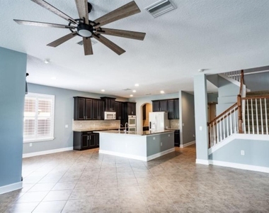 1038 Ketzal Drive - Photo Thumbnail 12