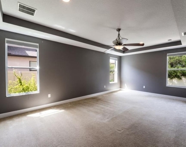 1038 Ketzal Drive - Photo Thumbnail 13