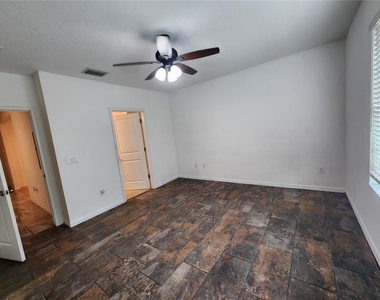 1112 Hillhurst Drive - Photo Thumbnail 25