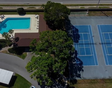 2673 Sabal Springs Circle - Photo Thumbnail 64